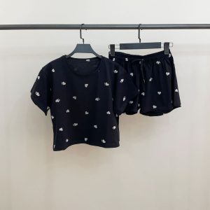 رنگ مشکی ست تیشرت و شورتک قلب زنانه کد:13-20
