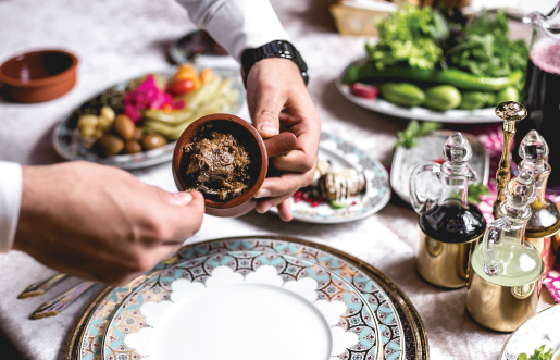 غذاهای سنتی مناسب برای سفره افطاری؛ اصالت در کنار سادگی