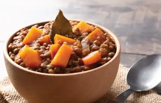 دستور تهیه عدسی با آب‌لیمو؛ یک شام سبک و مقوی
